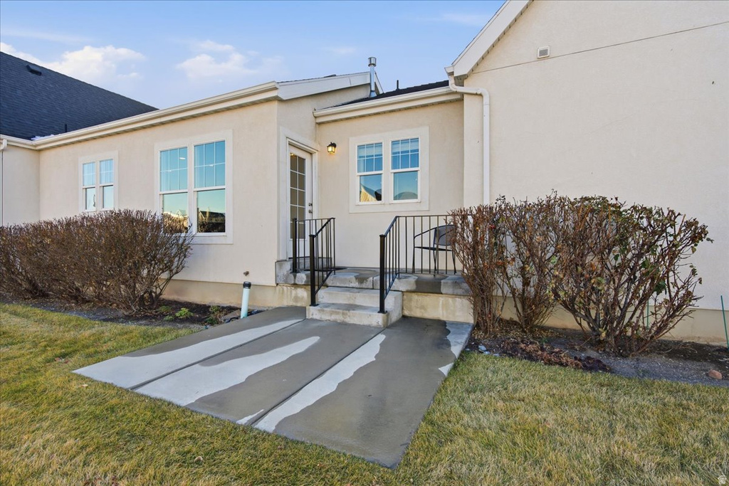 532 E 3270 N Lehi, UT 84043