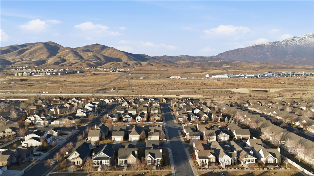 532 E 3270 N Lehi, UT 84043
