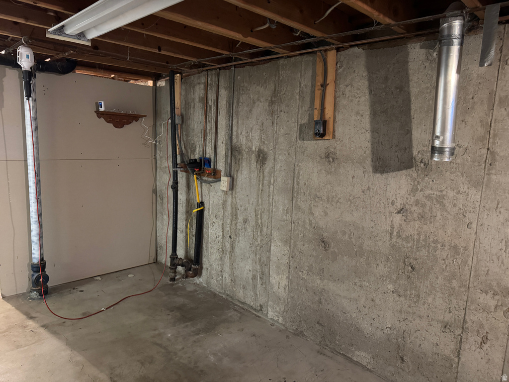 3090 W WINCHESTER DR West Valley City, UT 84119