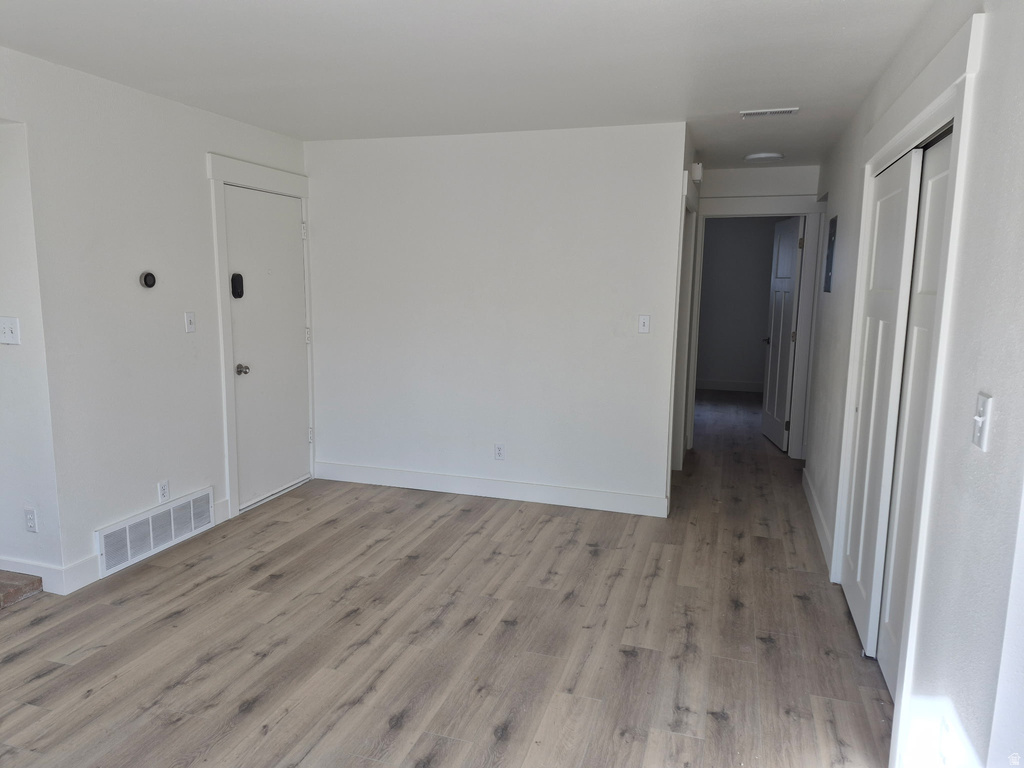 5553 S WILLOW LN #A Murray, UT 84107