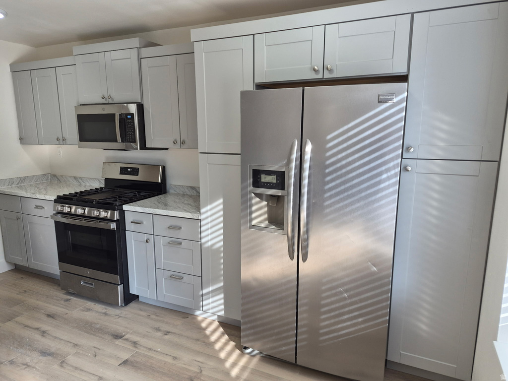 5553 S WILLOW LN #A Murray, UT 84107