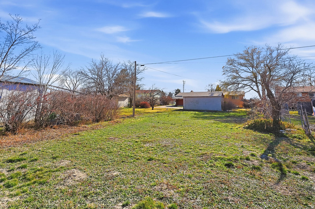 339 E MAIN ST Grantsville, UT 84029