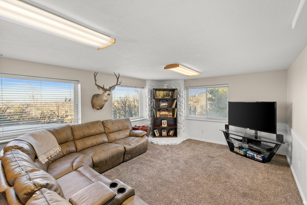 1127 N 3150 E Layton, UT 84040