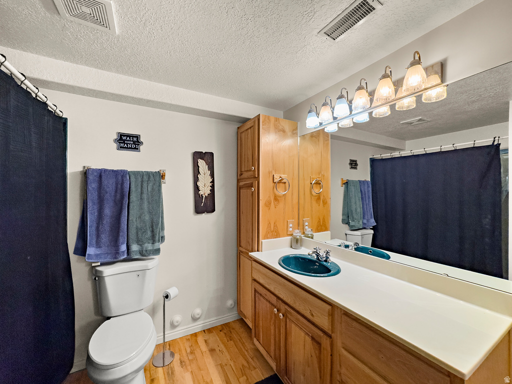 1127 N 3150 E Layton, UT 84040