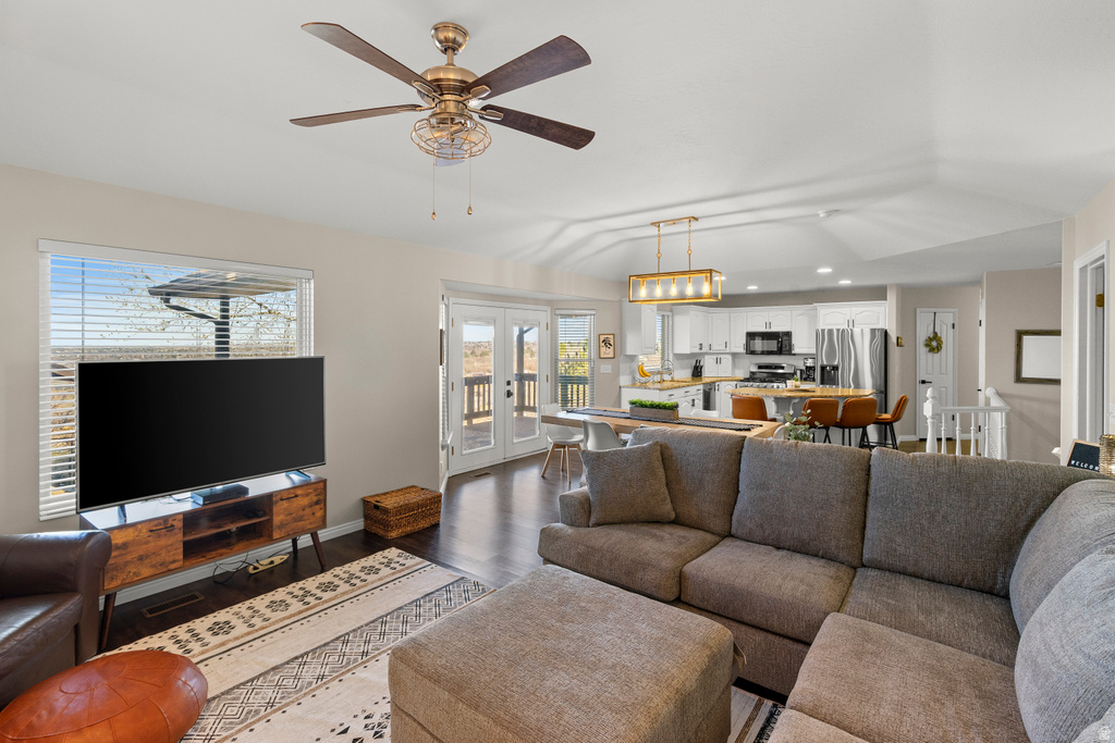 1127 N 3150 E Layton, UT 84040