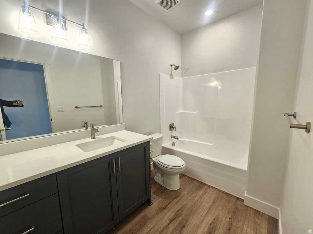 686 S 3500 W West Weber, UT 84401