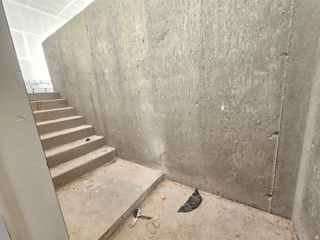 686 S 3500 W West Weber, UT 84401