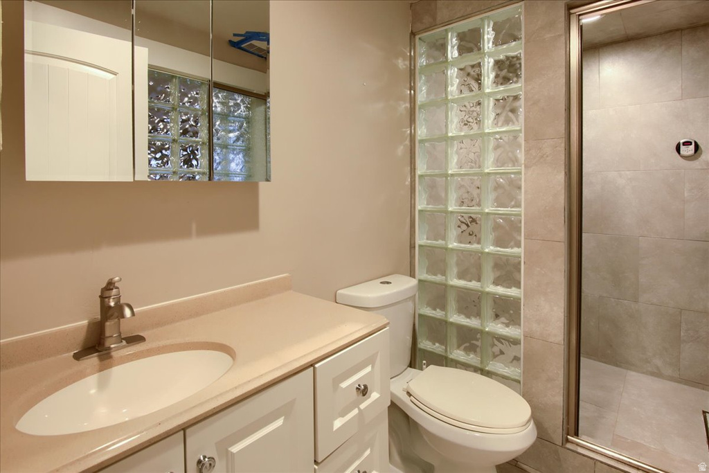 6171 S 1525 E South Ogden, UT 84405