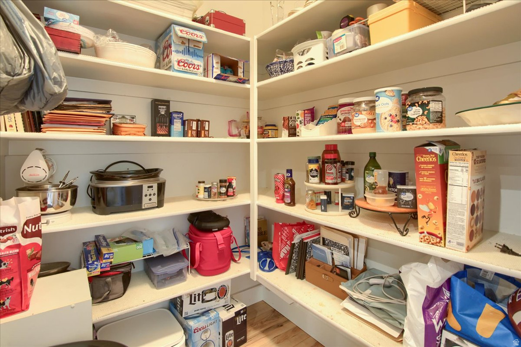 6171 S 1525 E South Ogden, UT 84405