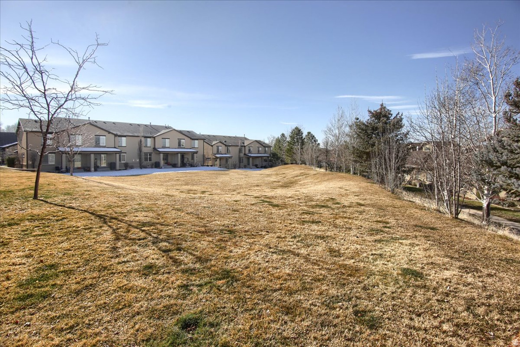 6171 S 1525 E South Ogden, UT 84405