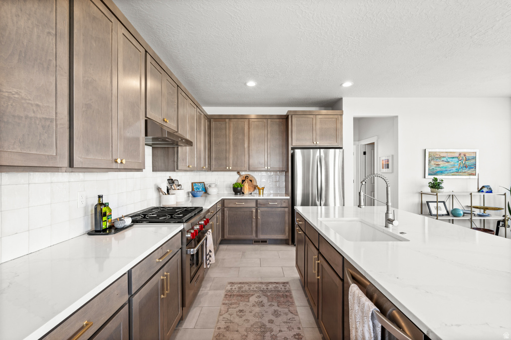 2837 S GREENHEAD DR Saratoga Springs, UT 84045