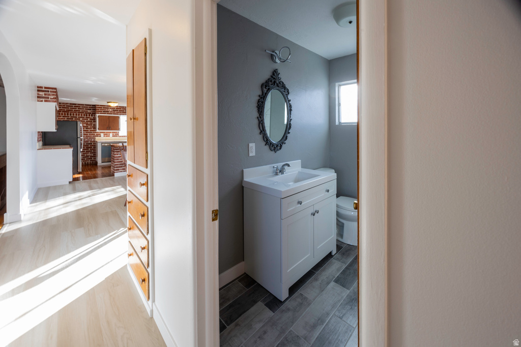 6871 W 3500 S West Valley City, UT 84128