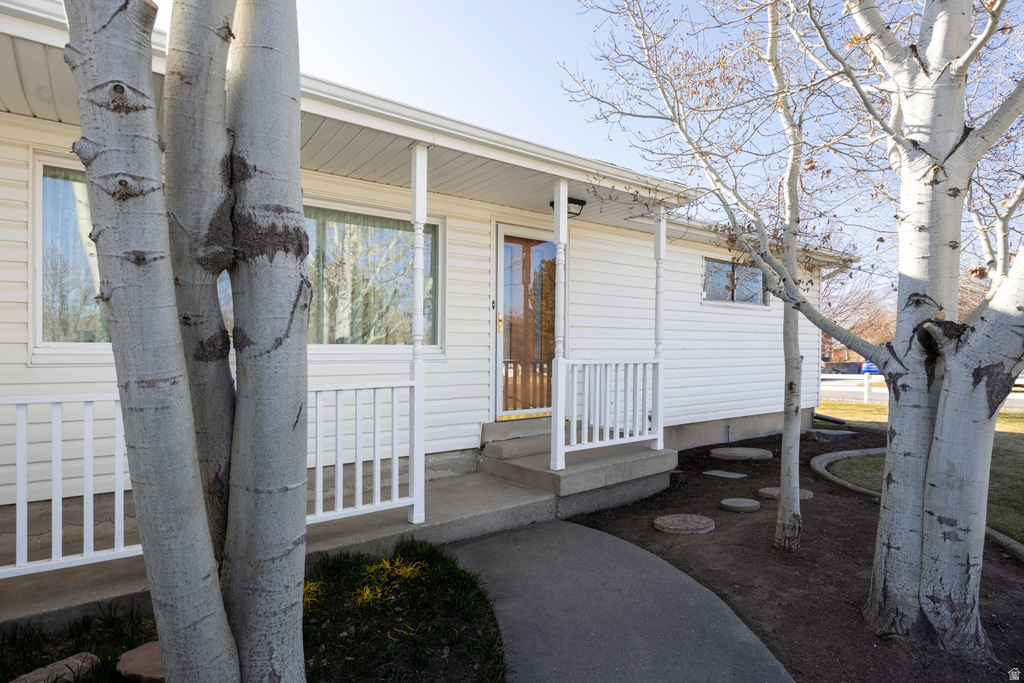 6871 W 3500 S West Valley City, UT 84128