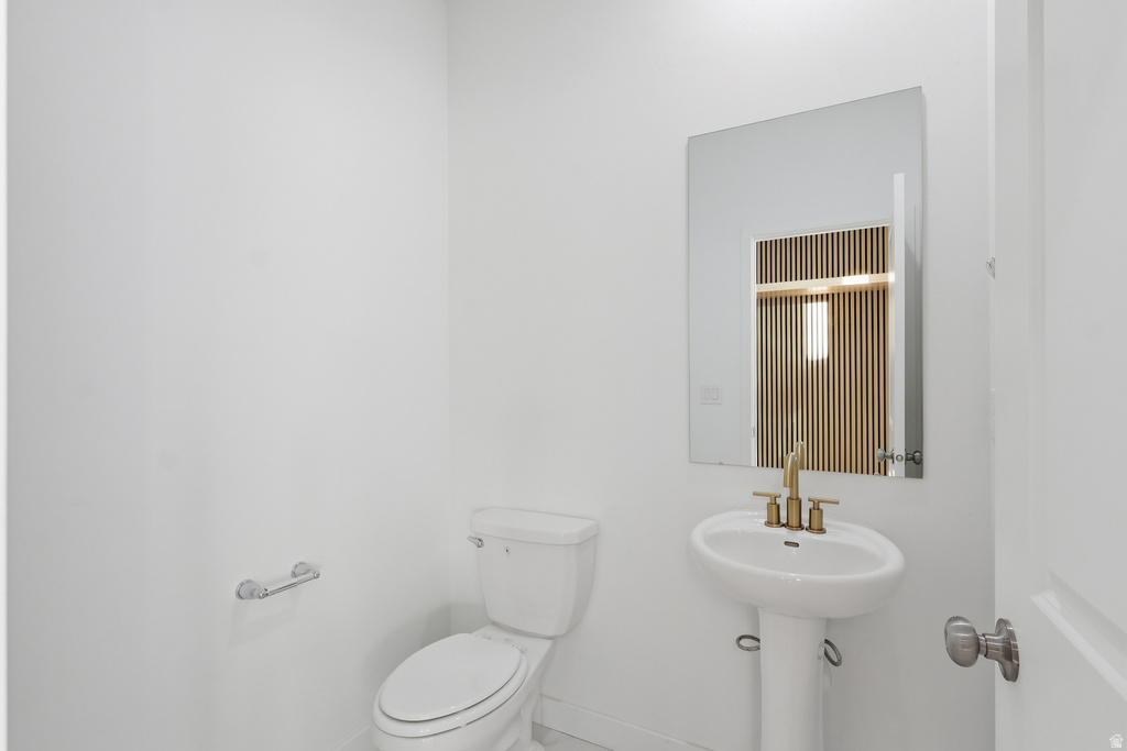 1067 W FALLOW DR Saratoga Springs, UT 84045