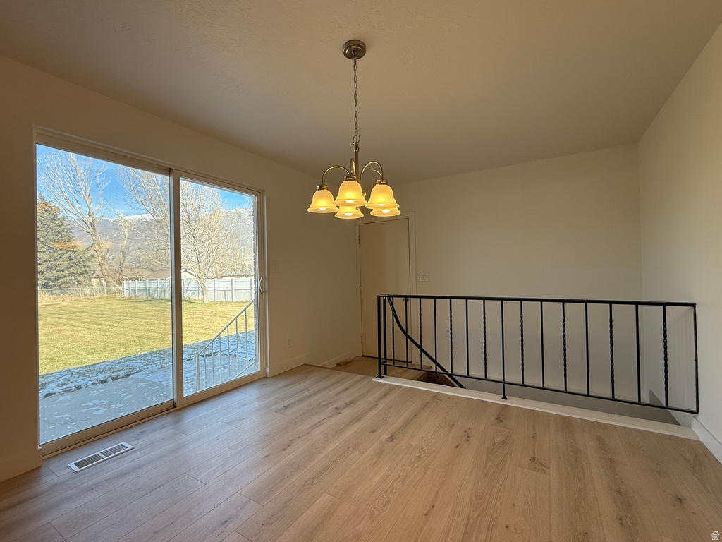 1974 E 7775 S South Weber, UT 84405