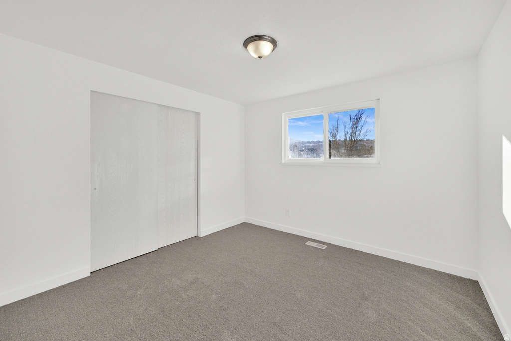 1974 E 7775 S South Weber, UT 84405