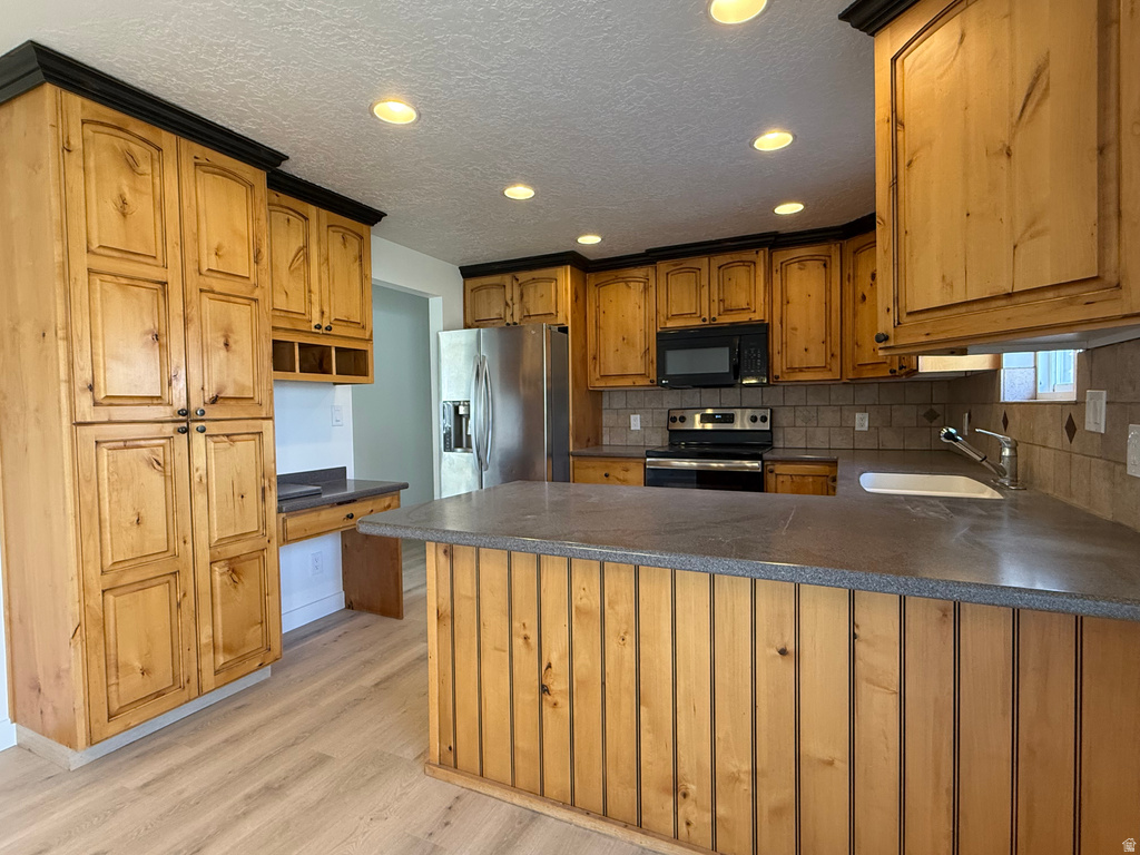 1974 E 7775 S South Weber, UT 84405