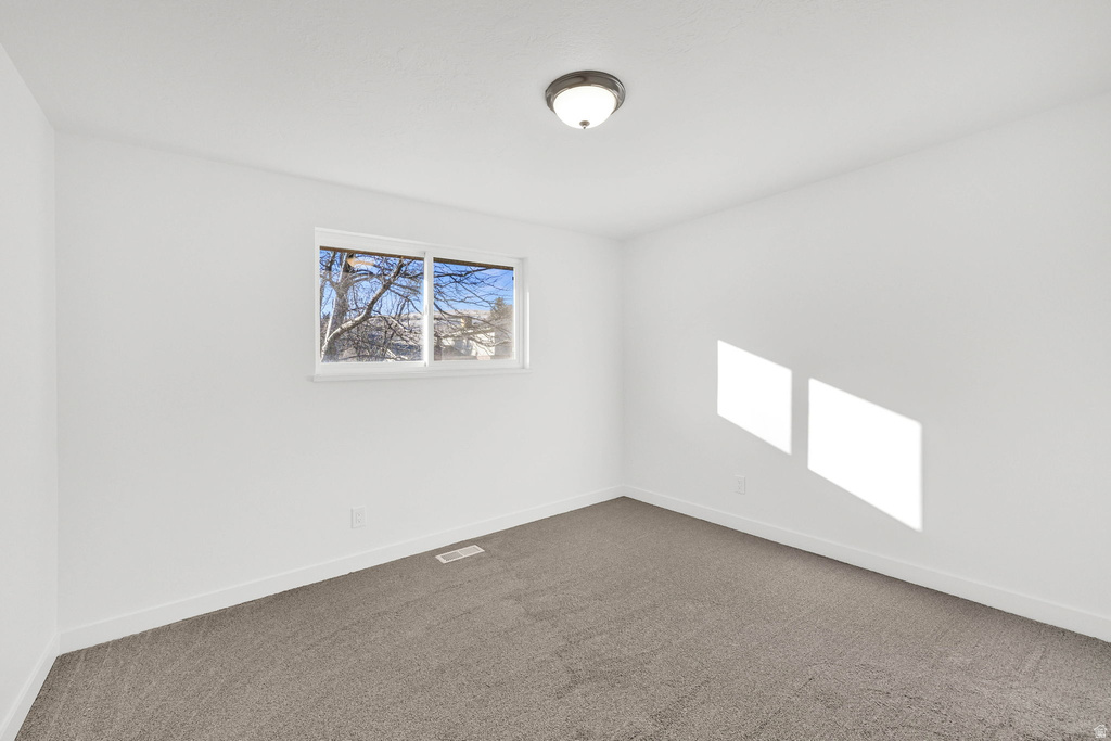 1974 E 7775 S South Weber, UT 84405