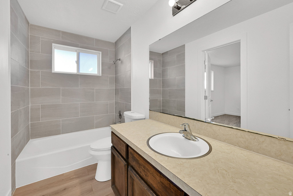 1974 E 7775 S South Weber, UT 84405