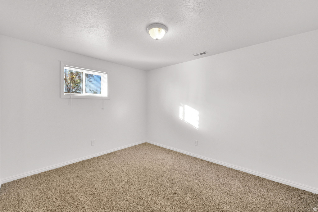 1974 E 7775 S South Weber, UT 84405