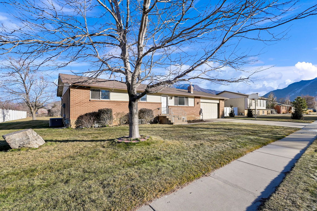 1974 E 7775 S South Weber, UT 84405