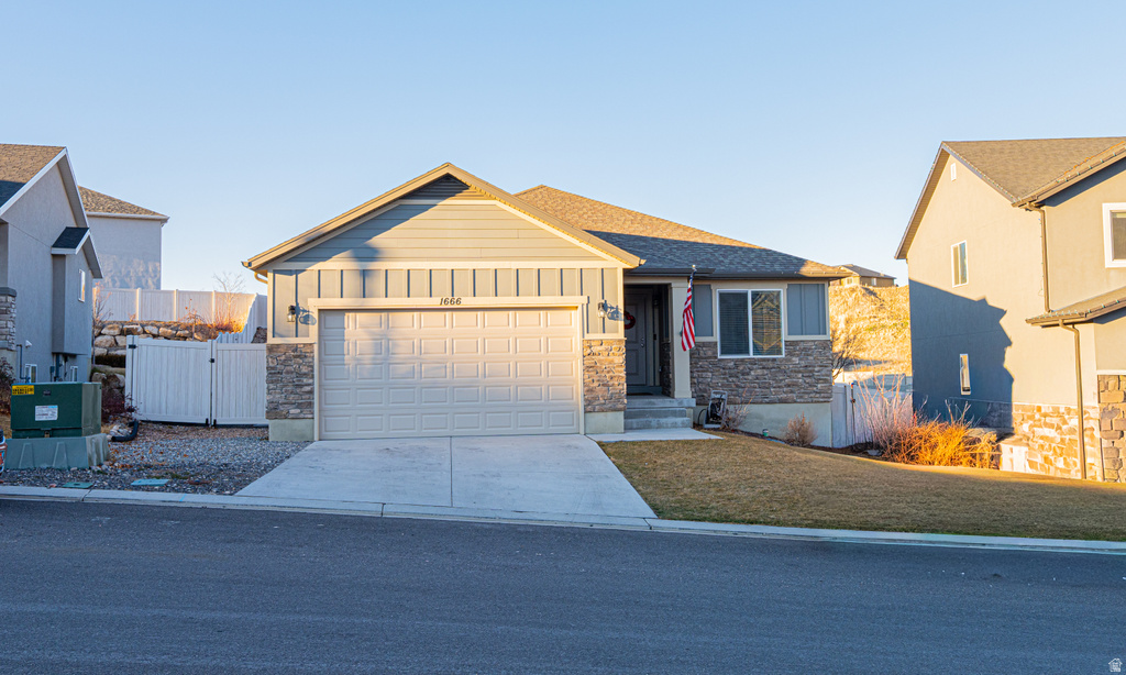 1666 W FOXBERRY RD Santaquin, UT 84655