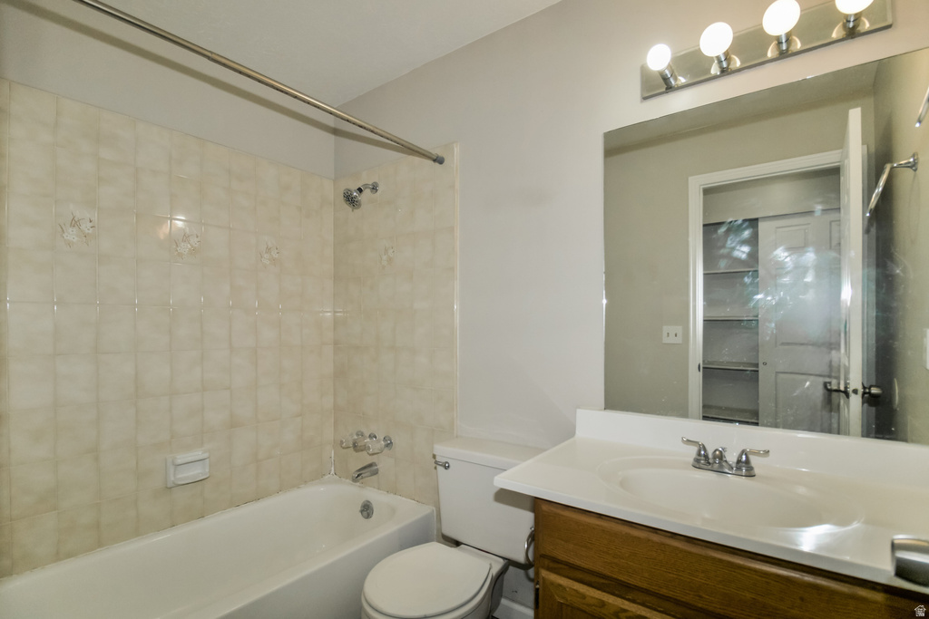 4888 W TICKLEGRASS RD West Jordan, UT 84081