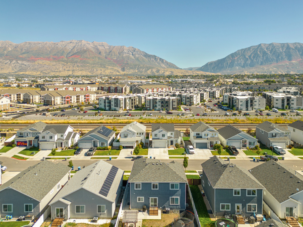 235 N 590 E Vineyard, UT 84059