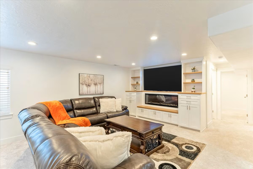 235 N 590 E Vineyard, UT 84059