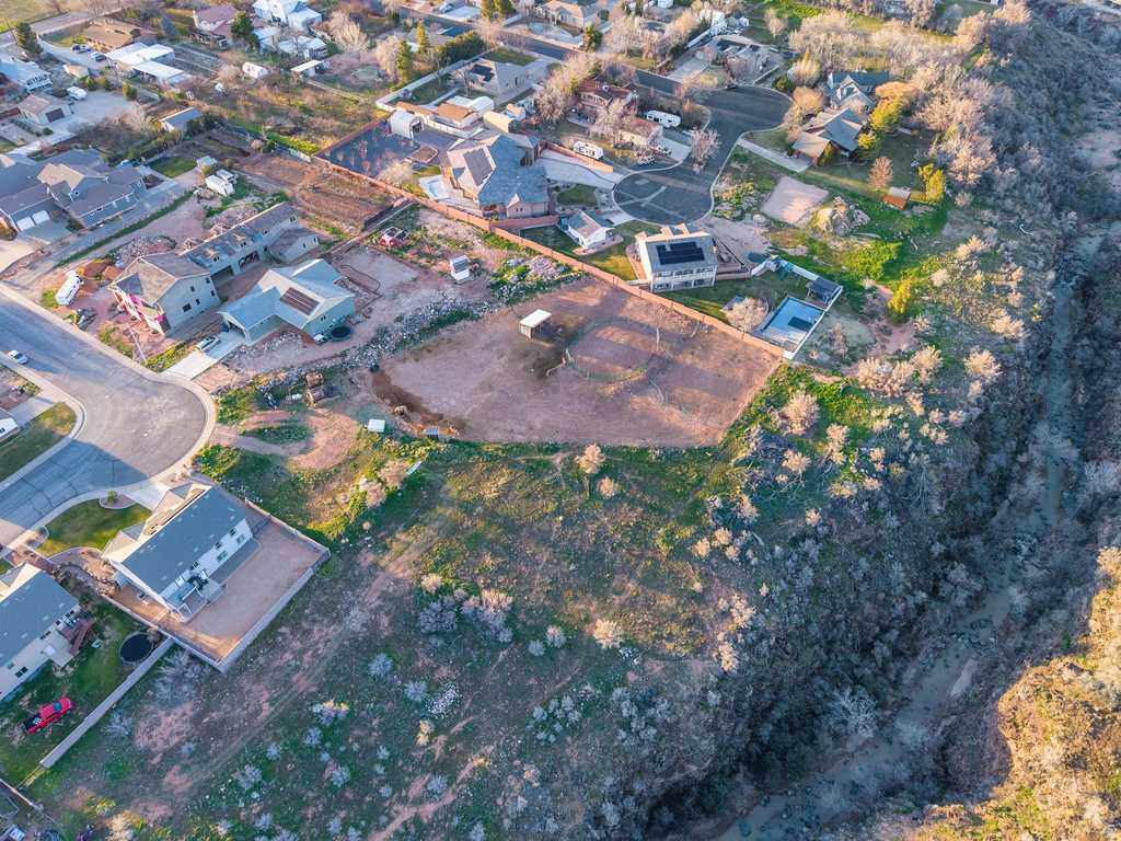 210 W PEACHTREE DR Toquerville, UT 84774