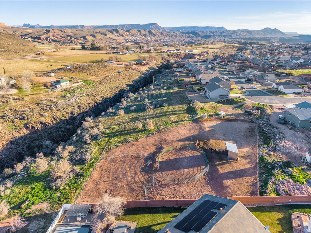 210 W PEACHTREE DR Toquerville, UT 84774