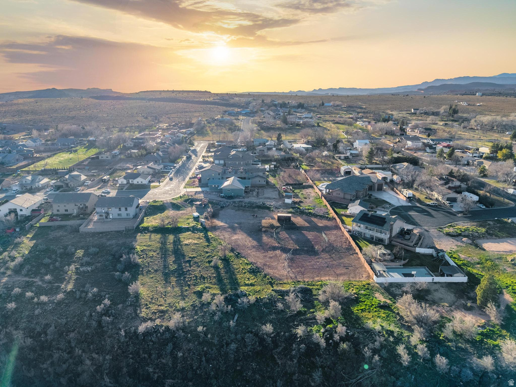 210 W PEACHTREE DR Toquerville, UT 84774