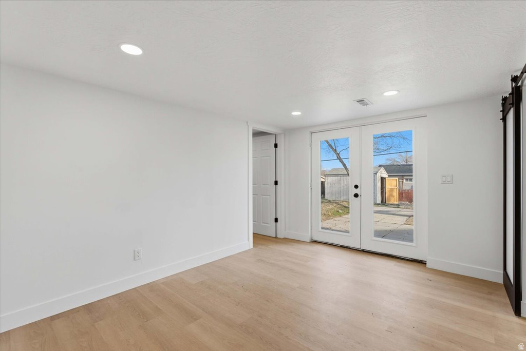 941 E CARNATION DR Sandy, UT 84094