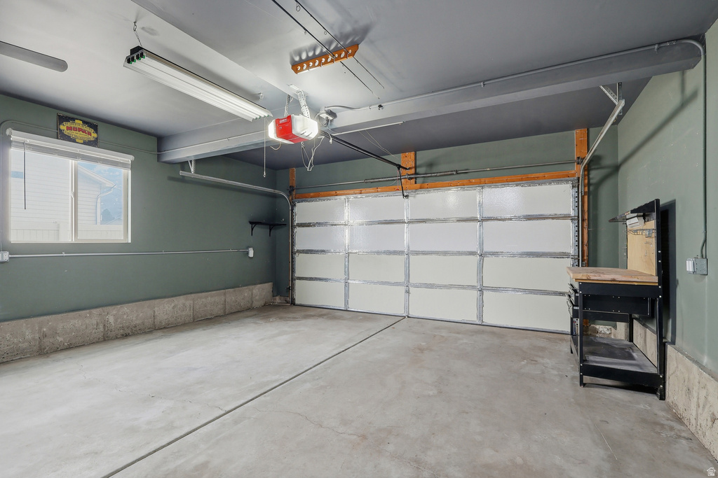 2204 E VIEW DR South Weber, UT 84405