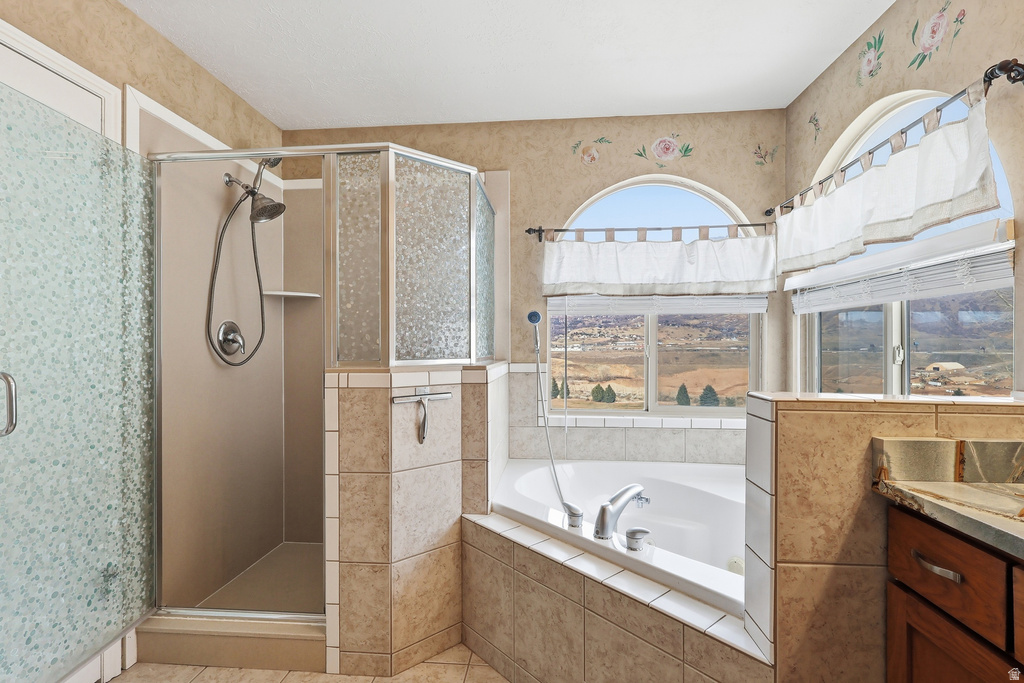 2204 E VIEW DR South Weber, UT 84405