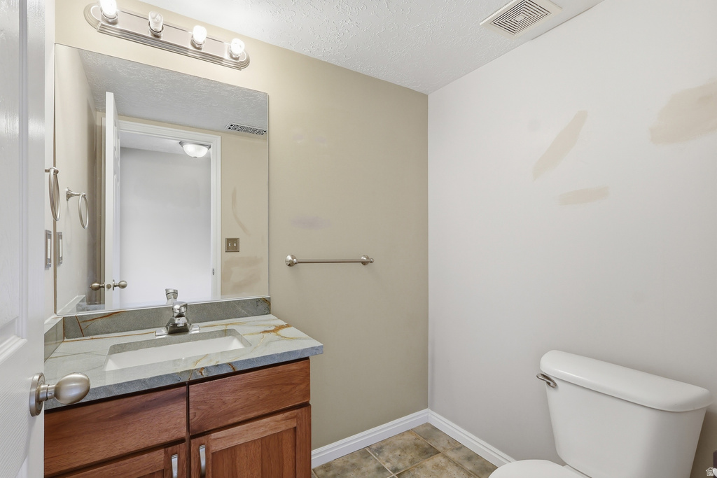 2204 E VIEW DR South Weber, UT 84405