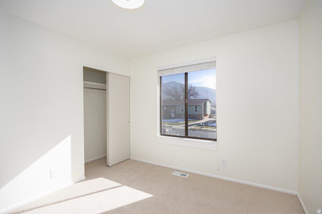 2203 E 1200 N Layton, UT 84040