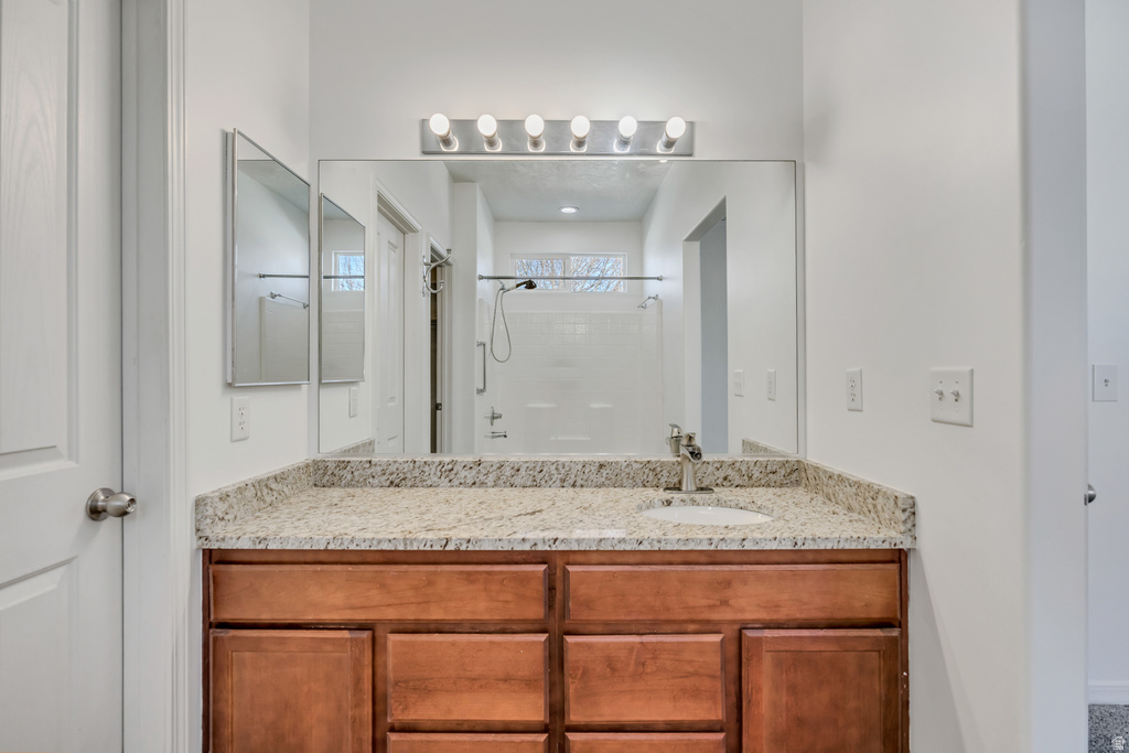 5804 W LA RIETA DR Herriman, UT 84096