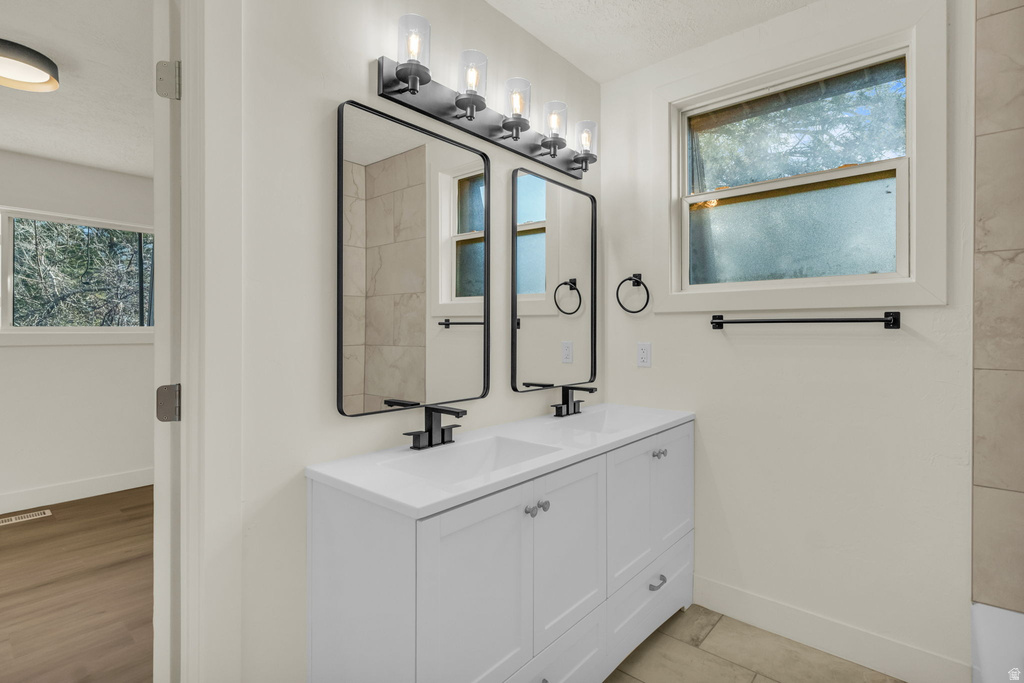 1534 S TYLER AVE Ogden, UT 84404