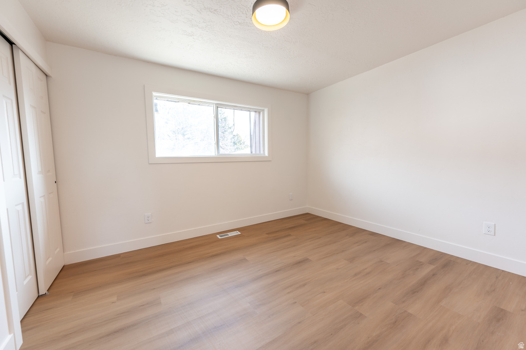 1534 S TYLER AVE Ogden, UT 84404