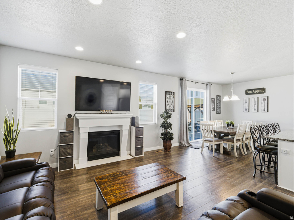 8014 S BARTON RIDGE RD West Jordan, UT 84081