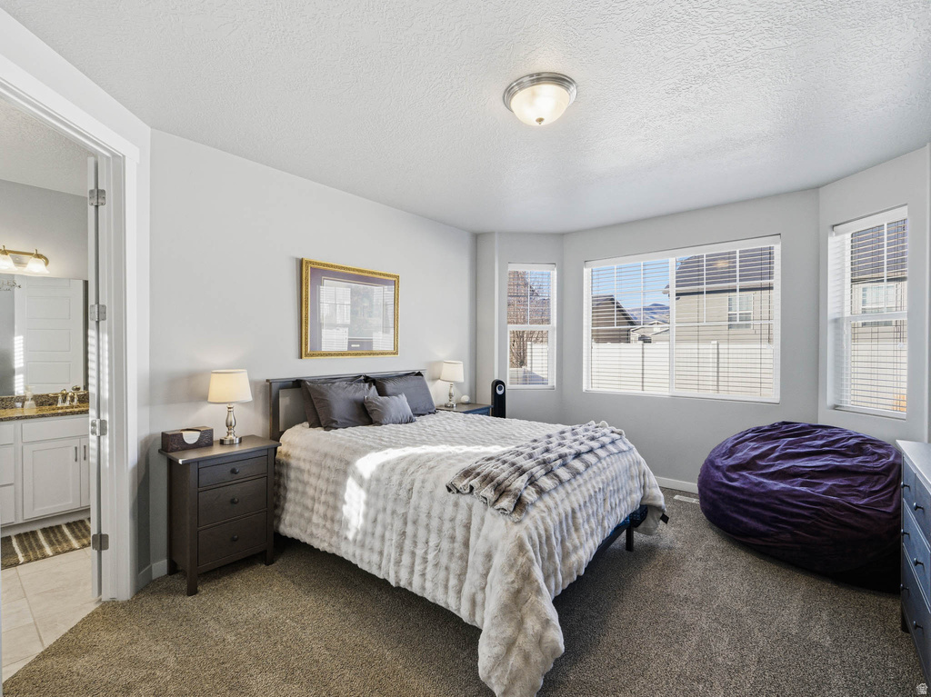 8014 S BARTON RIDGE RD West Jordan, UT 84081