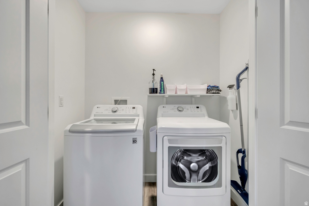 368 N MASTHEAD CT Saratoga Springs, UT 84045