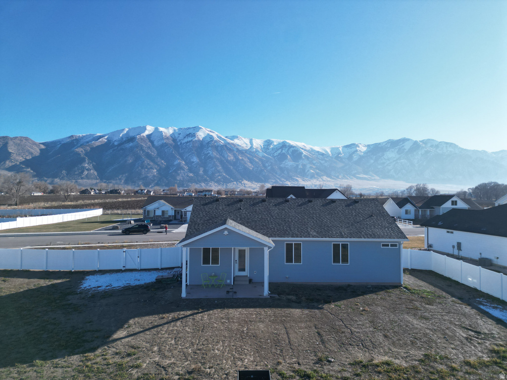 9425 N 4650 W Elwood, UT 84337