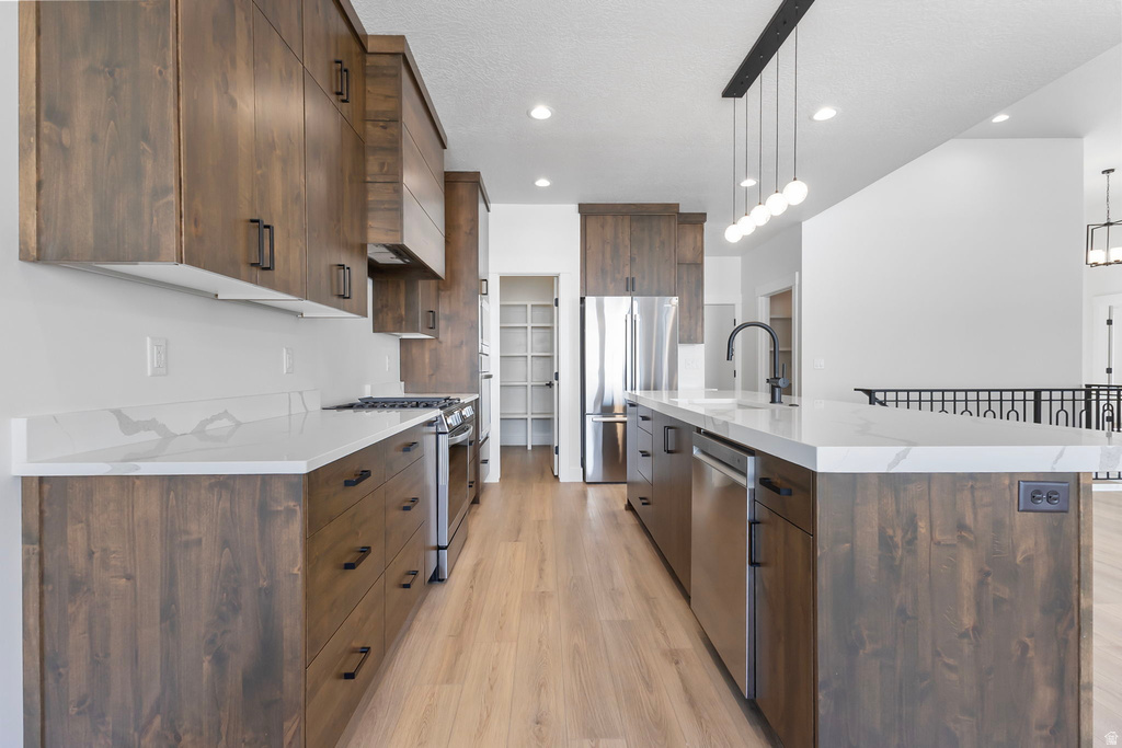 710 E MOUNTAIN ROAD North Ogden, UT 84414