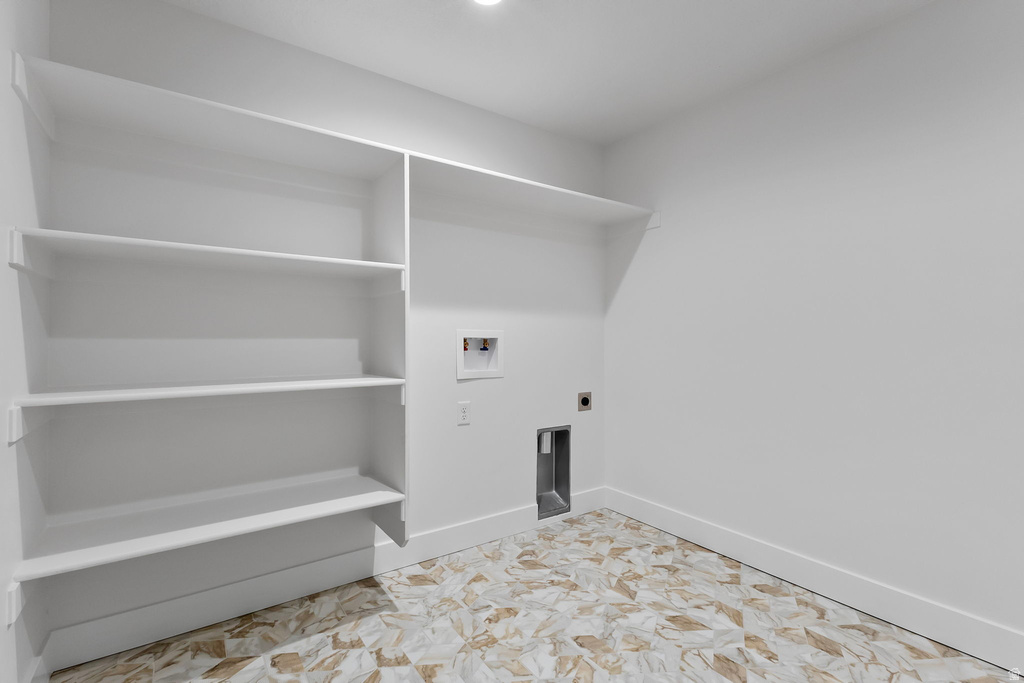 710 E MOUNTAIN ROAD North Ogden, UT 84414