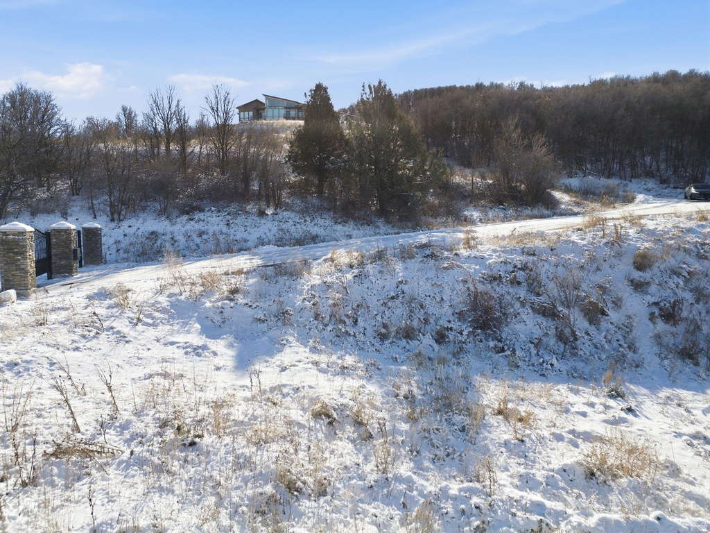 1316 S VIA MONACO DR. Huntsville, UT 84317