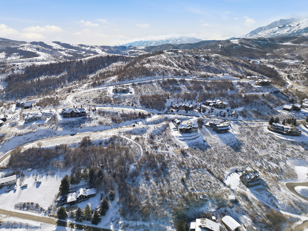 1316 S VIA MONACO DR. Huntsville, UT 84317