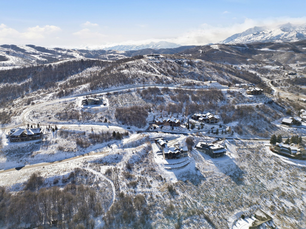 1316 S VIA MONACO DR. Huntsville, UT 84317