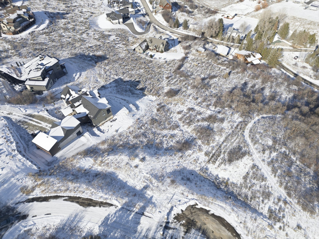 1316 S VIA MONACO DR. Huntsville, UT 84317